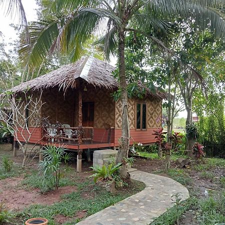 Ban Ban Bangalow Koh Jum Luaran gambar