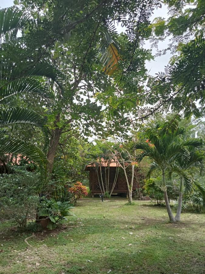 Ban Ban Bangalow Koh Jum Luaran gambar