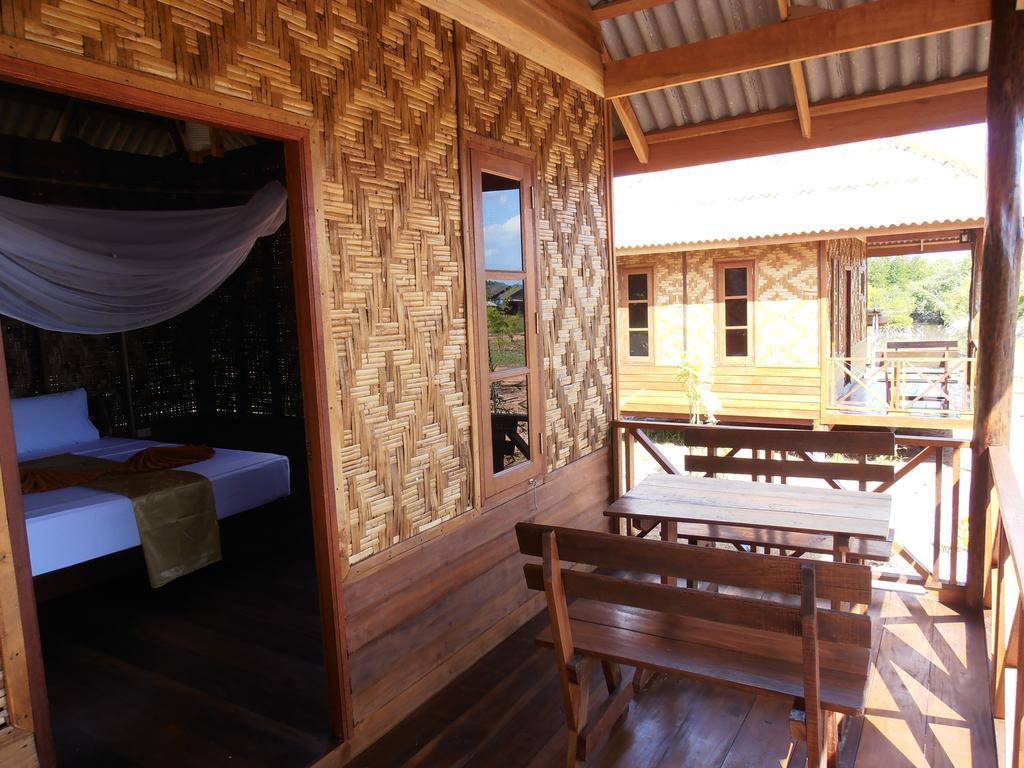 Ban Ban Bangalow Koh Jum Luaran gambar