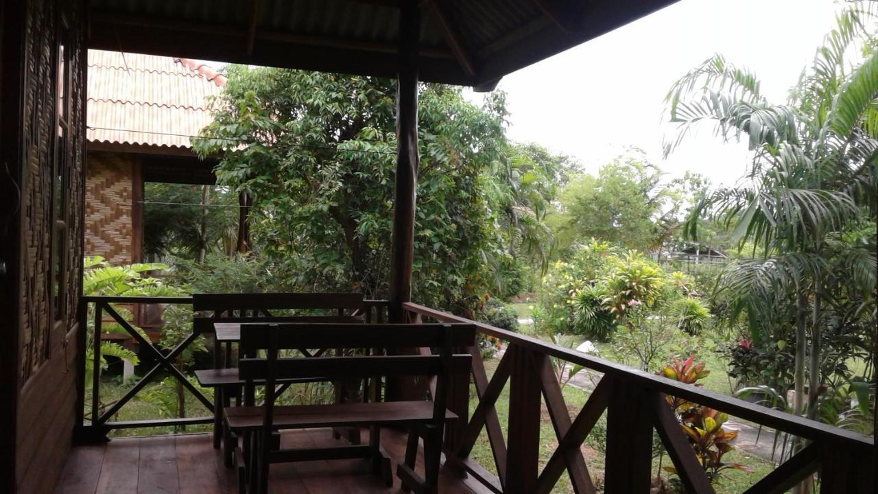 Ban Ban Bangalow Koh Jum Luaran gambar