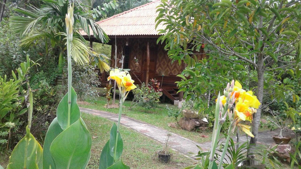 Ban Ban Bangalow Koh Jum Luaran gambar